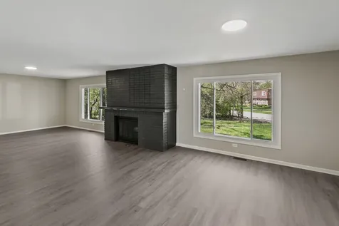 18600 Golfview Avenue Homewood IL 60430