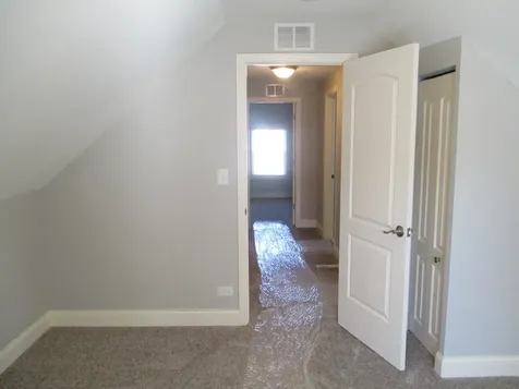 153 Winters Drive Melrose Park IL 60164