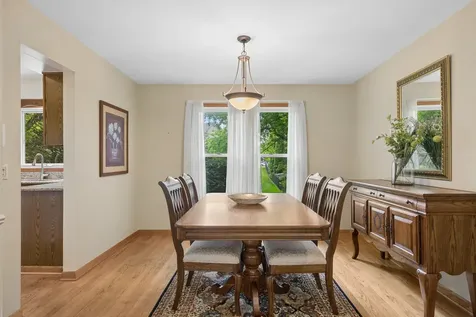 821 Blue Mound Drive Crystal Lake IL 60014