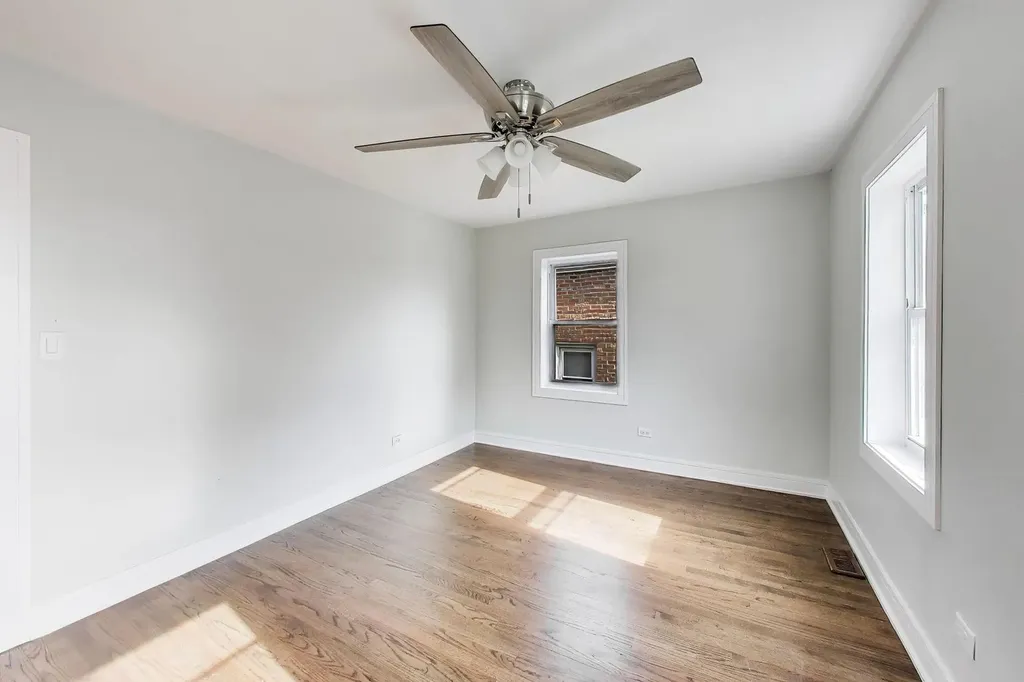 9138 South Carpenter Street Chicago IL 60620