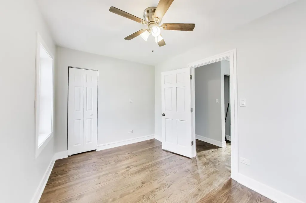 9138 South Carpenter Street Chicago IL 60620