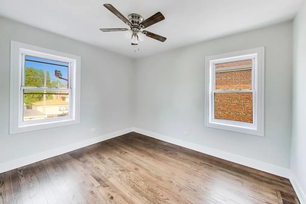 9138 South Carpenter Street Chicago IL 60620