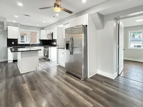 9138 South Carpenter Street Chicago IL 60620