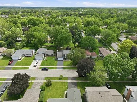 117 Lloyd Street Cary IL 60013