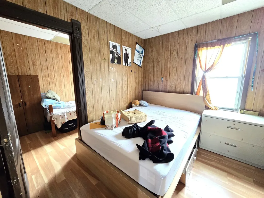 334 West 29th Street Chicago IL 60616