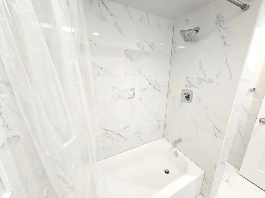 334 West 29th Street Chicago IL 60616