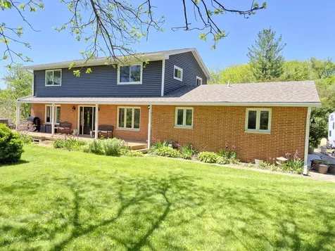112 Valley View Road Galesburg IL 61401