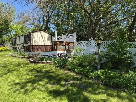 112 Valley View Road Galesburg IL 61401
