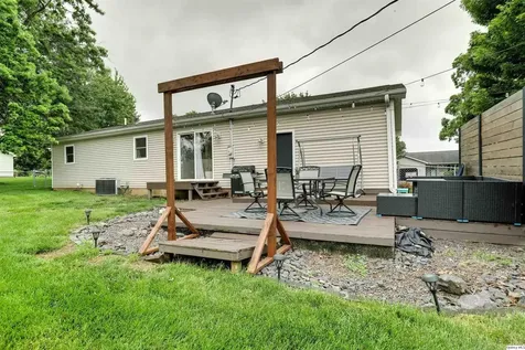 5211 Willer Dr. S. Quincy IL 62305