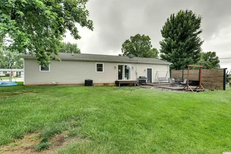 5211 Willer Dr. S. Quincy IL 62305