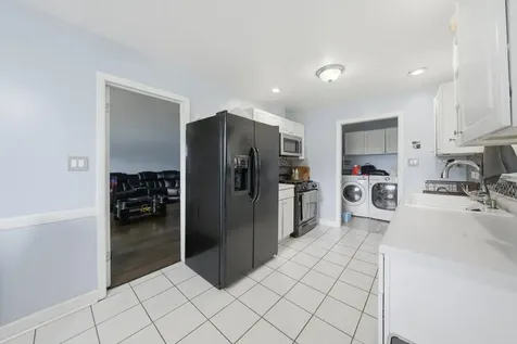 9013 South 49th Court Oak Lawn IL 60453