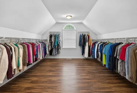1804 Black Oak Drive Mchenry IL 60050