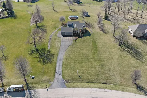 45W169 Hillview Lane Hampshire IL 60140