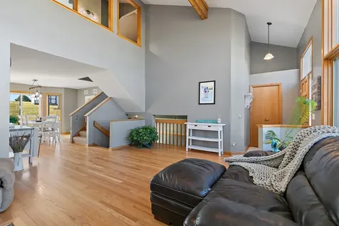 45W169 Hillview Lane Hampshire IL 60140