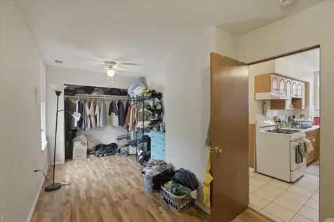 1931 West Evergreen Avenue Chicago IL 60622