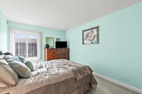 7509 West 175 Street Tinley Park IL 60477