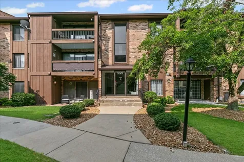 7509 West 175 Street Tinley Park IL 60477