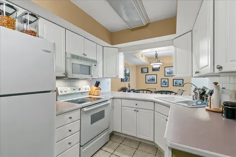 7509 West 175 Street Tinley Park IL 60477