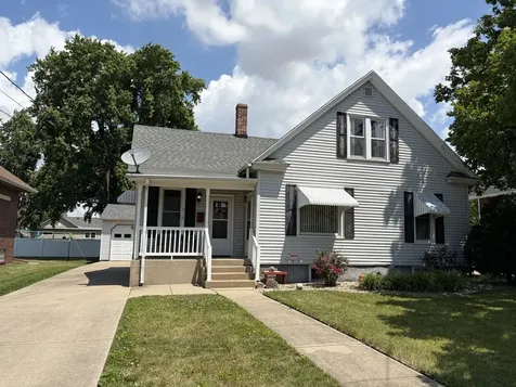 1915 9TH Street Peru IL 61354