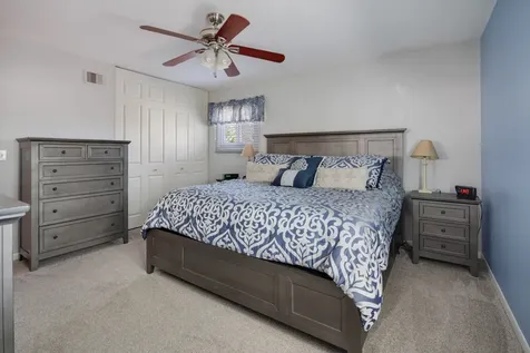 1477 William Clifford Lane Elk Grove Village IL 60007