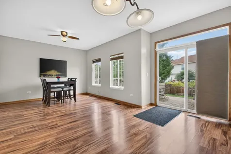 1432 Red Top Lane Minooka IL 60447