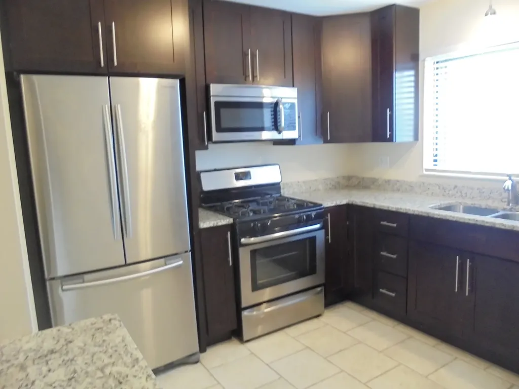 137 Manchester Court Schaumburg IL 60193