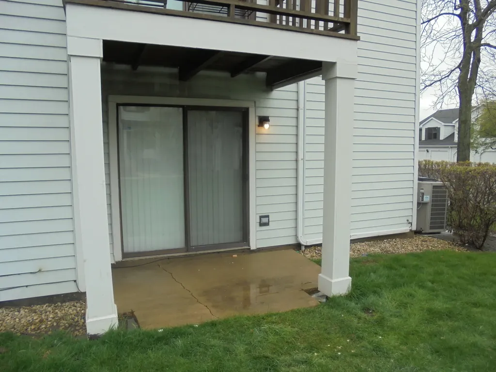137 Manchester Court Schaumburg IL 60193