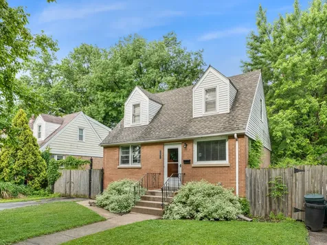 528 Maple Lane Hillside IL 60162