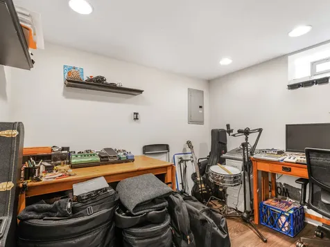 528 Maple Lane Hillside IL 60162