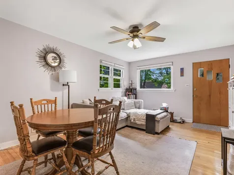 528 Maple Lane Hillside IL 60162