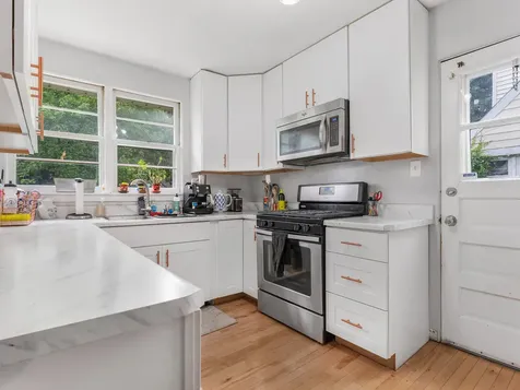 528 Maple Lane Hillside IL 60162