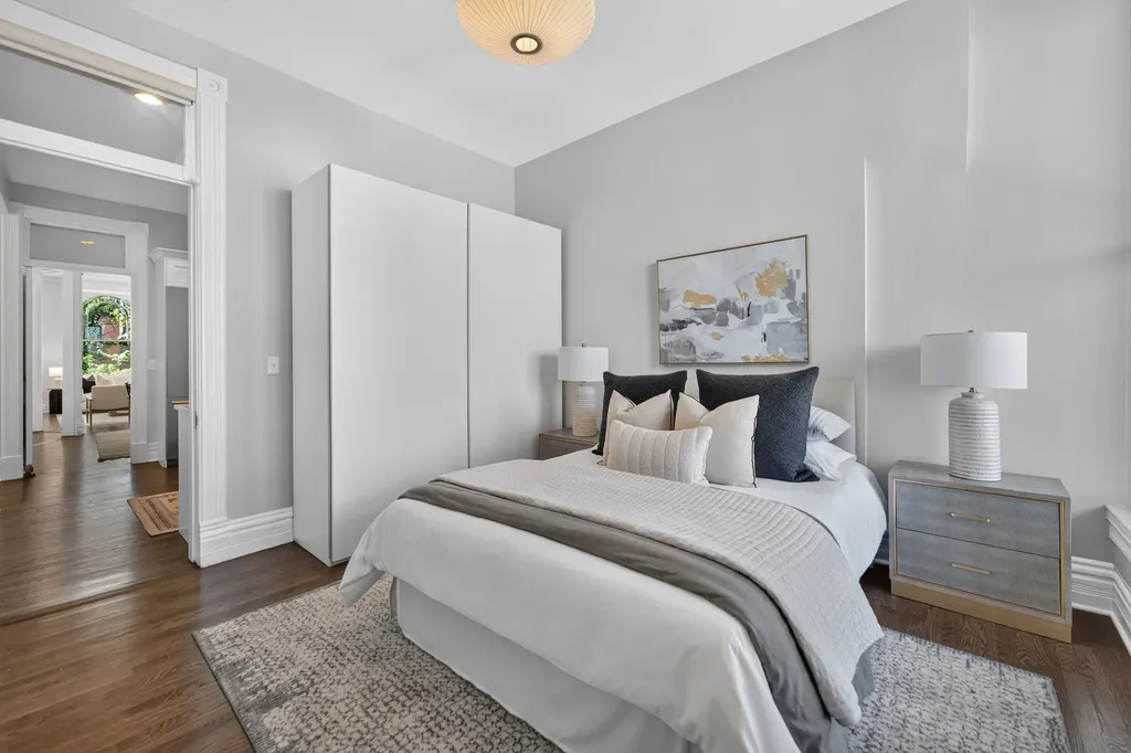 820 West Webster Avenue Chicago IL 60614