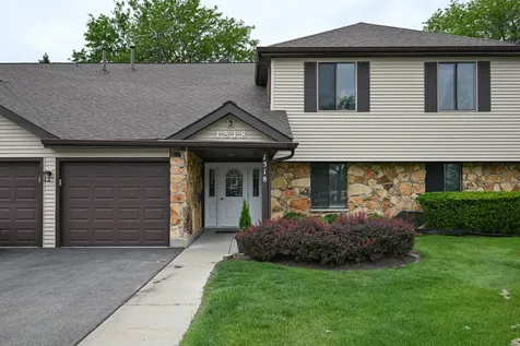 1518 Harbour Court Schaumburg IL 60193