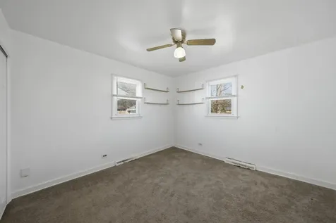 349 Woodland Drive Grayslake IL 60030