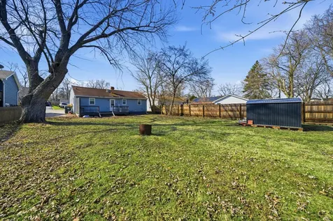 349 Woodland Drive Grayslake IL 60030