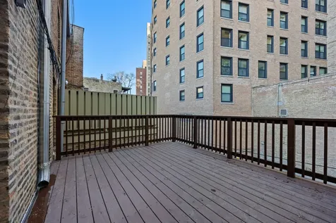 2107 North Clark Street Chicago IL 60614