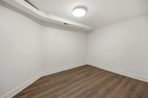 2107 North Clark Street Chicago IL 60614