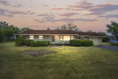 1350 63RD Place La Grange Highlands IL 60525