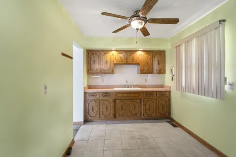 1350 63RD Place La Grange Highlands IL 60525