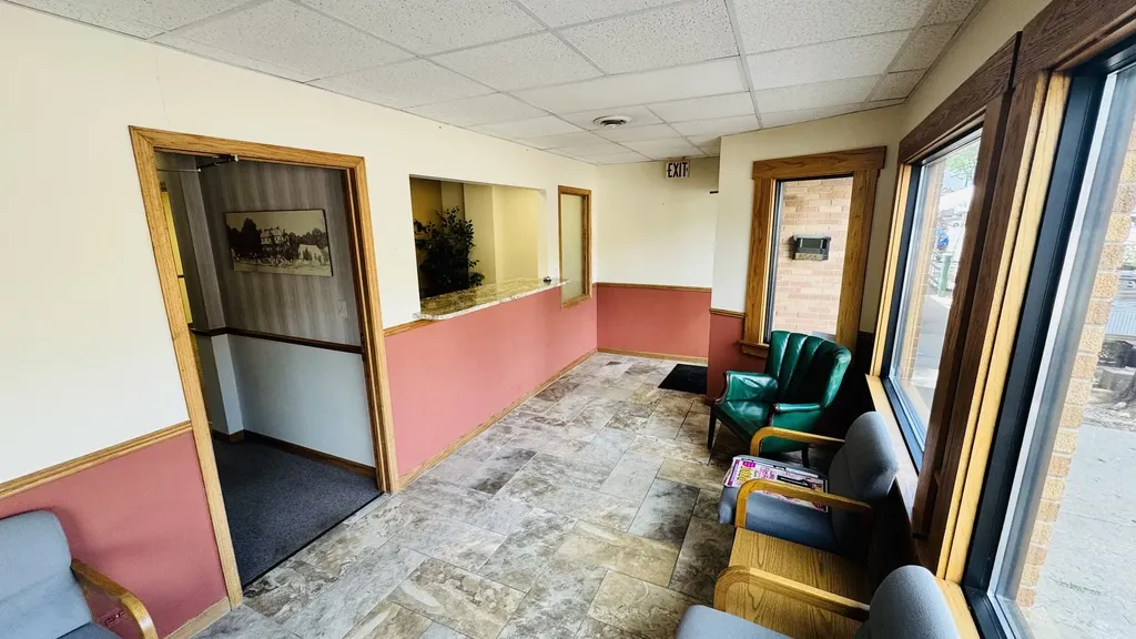 382 Lake Street Antioch IL 60002