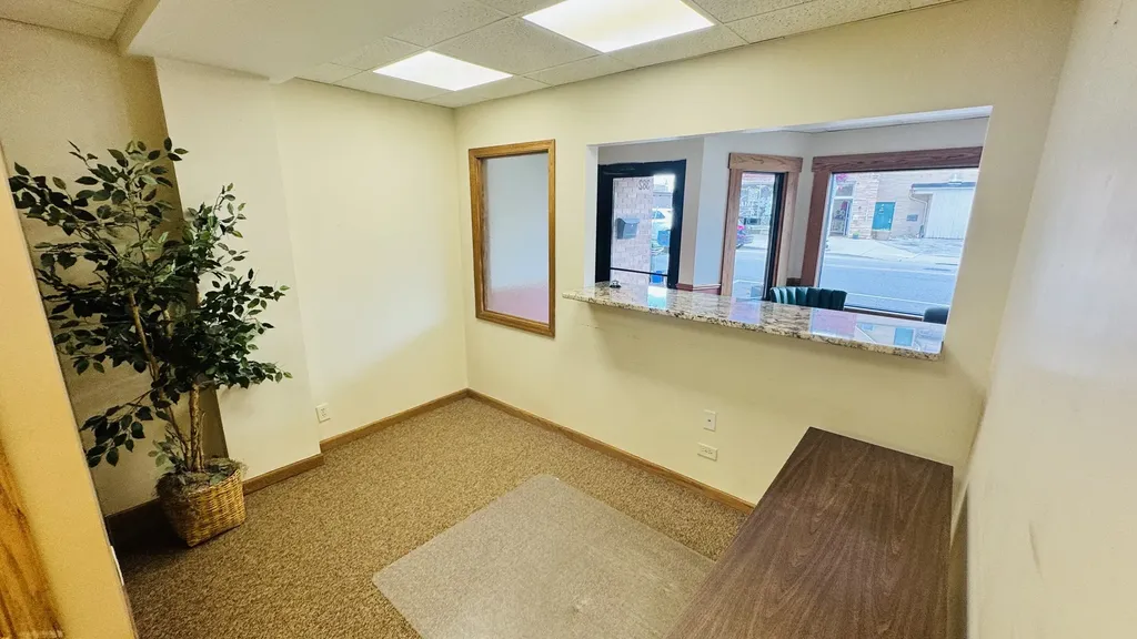 382 Lake Street Antioch IL 60002