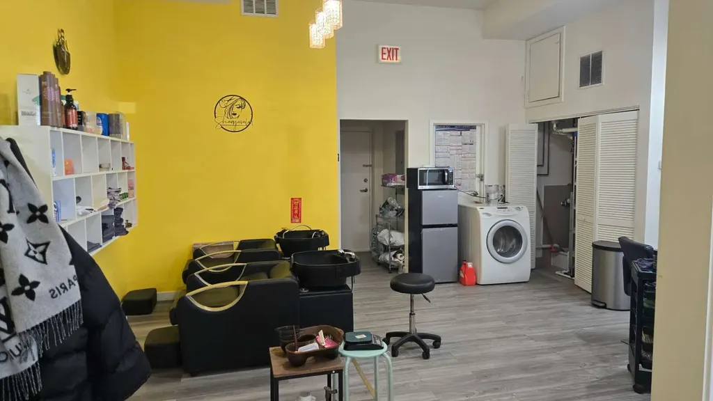 2617 South Halsted Street Chicago IL 60608