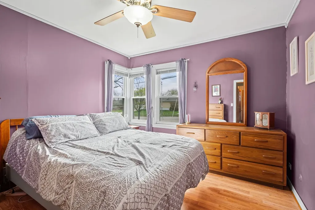 317 North Grace Street Lombard IL 60148