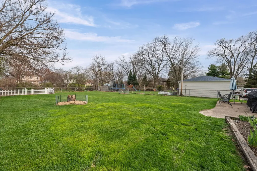 317 North Grace Street Lombard IL 60148
