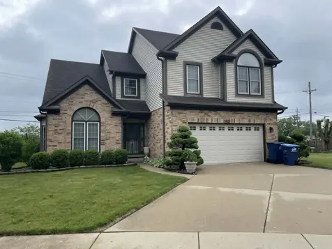 83 S Josephine Court Des Plaines IL 60016