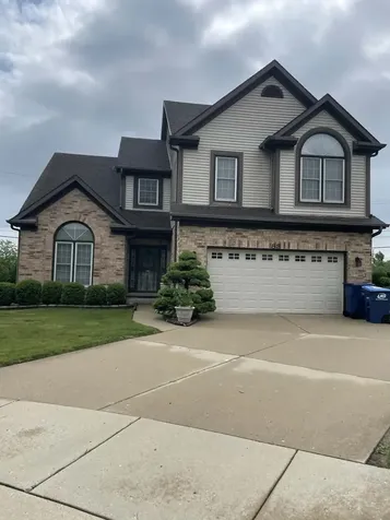 83 S Josephine Court Des Plaines IL 60016