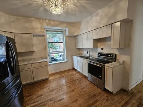 3326 North Karlov Avenue Chicago IL 60641
