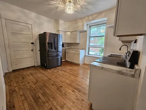 3326 North Karlov Avenue Chicago IL 60641