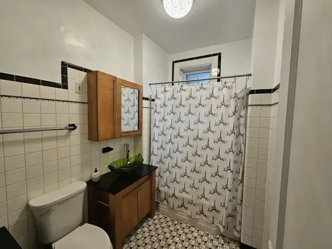 3326 North Karlov Avenue Chicago IL 60641