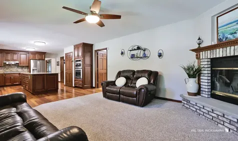 39522 North Harmony Court Wadsworth IL 60083